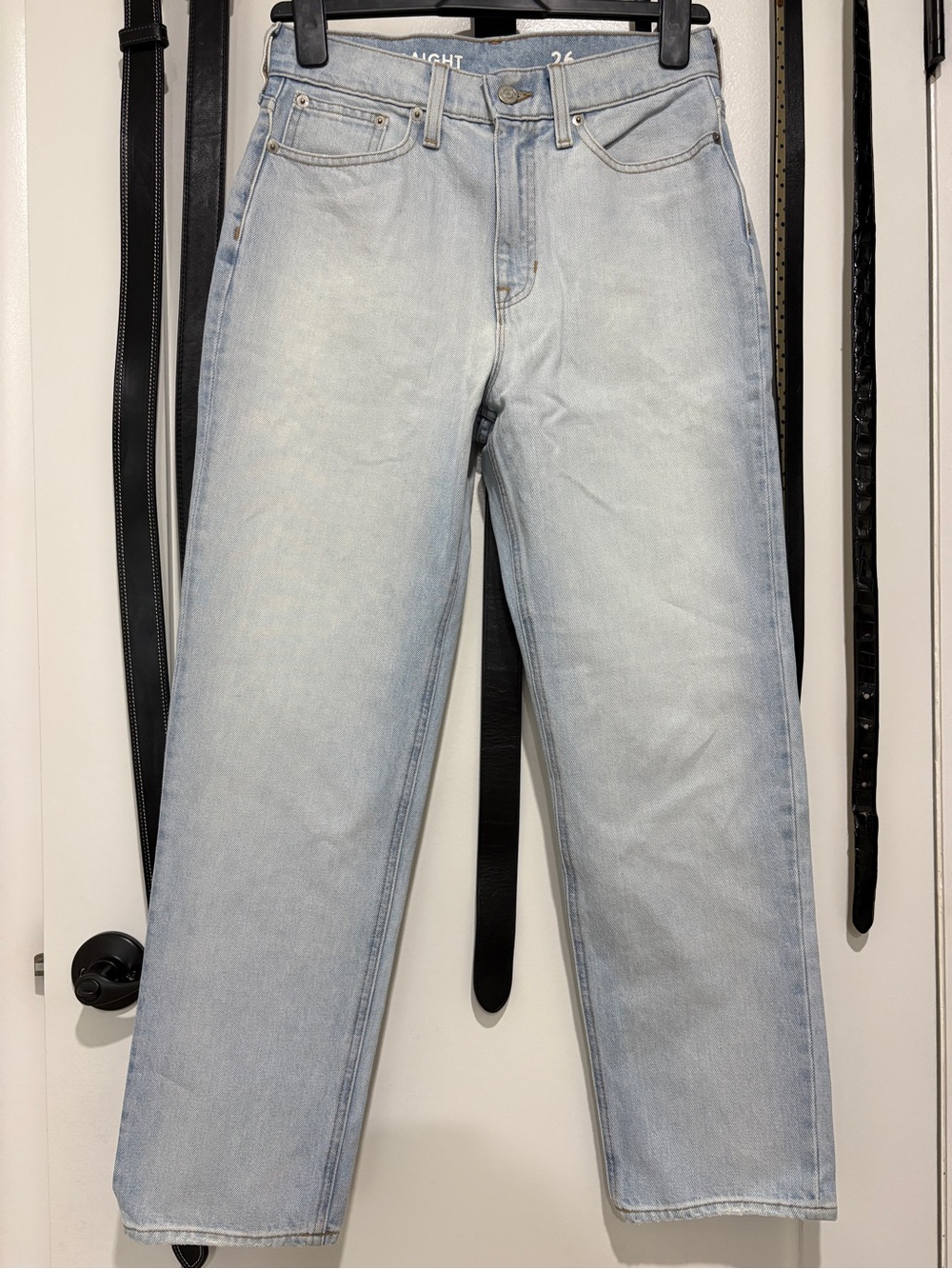 NWT Jcrew Light Wash Classic Straight Leg Jeans 26